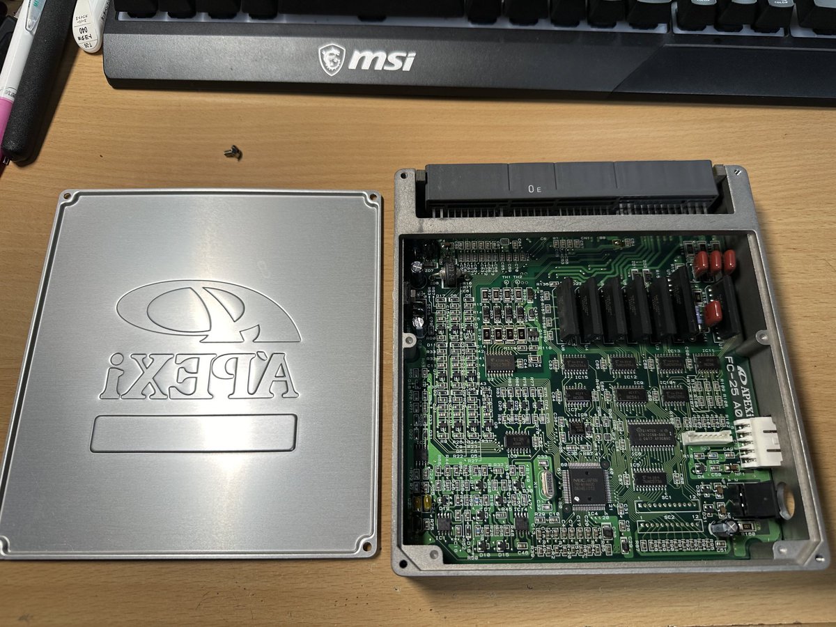 mokomoko9981's tweet image. パワーFC ECU修理依頼

パワーFCのFCコマンダーの接続コネクターの調子が悪くコミュニケーションエラーが出てコマンダーが使えないとの事

接続のコネクターを交換しました。
修理後は正常に作動するようになりました。

#パワーFC #ECU