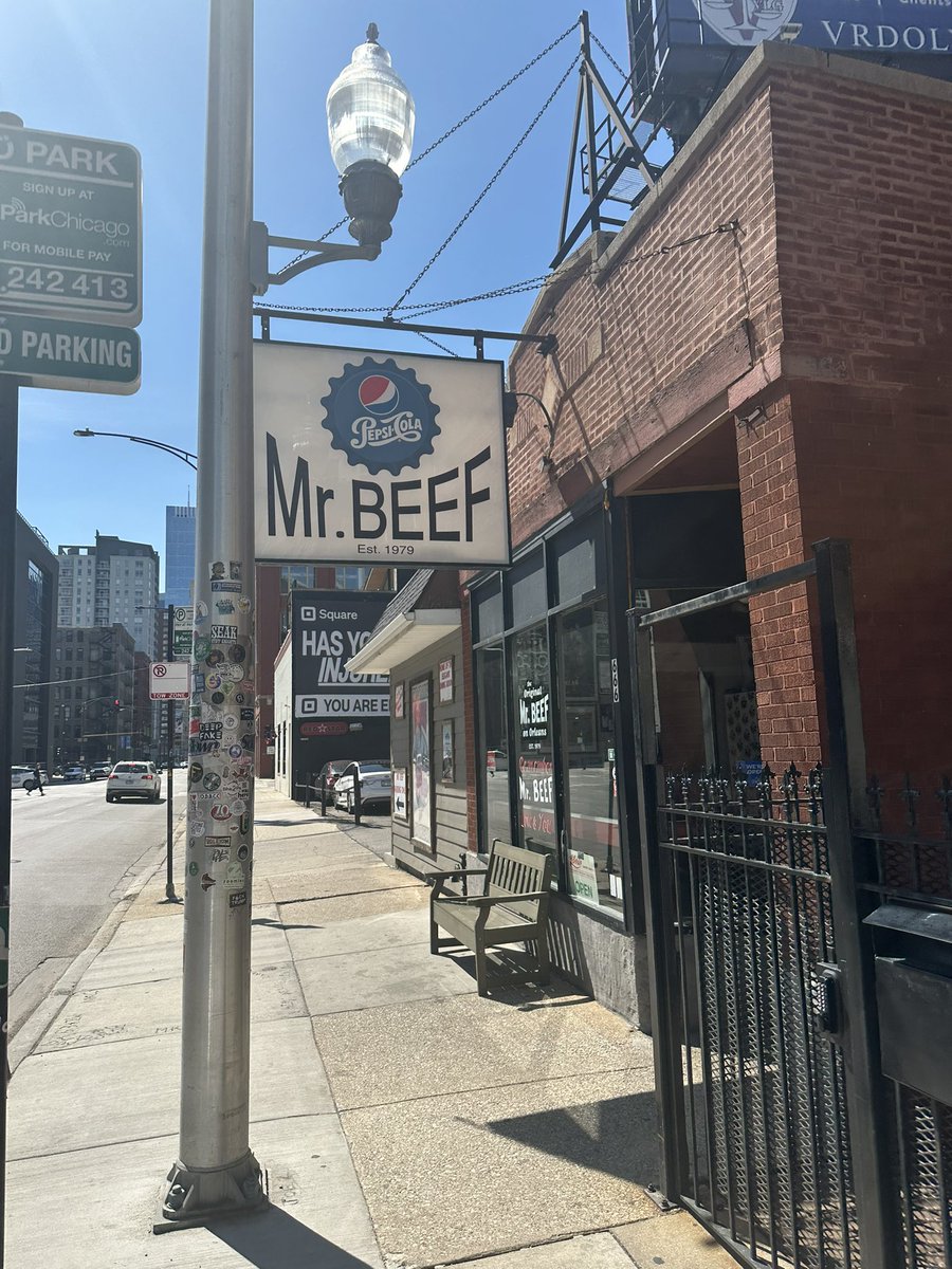 𝐜𝐣 tweet media