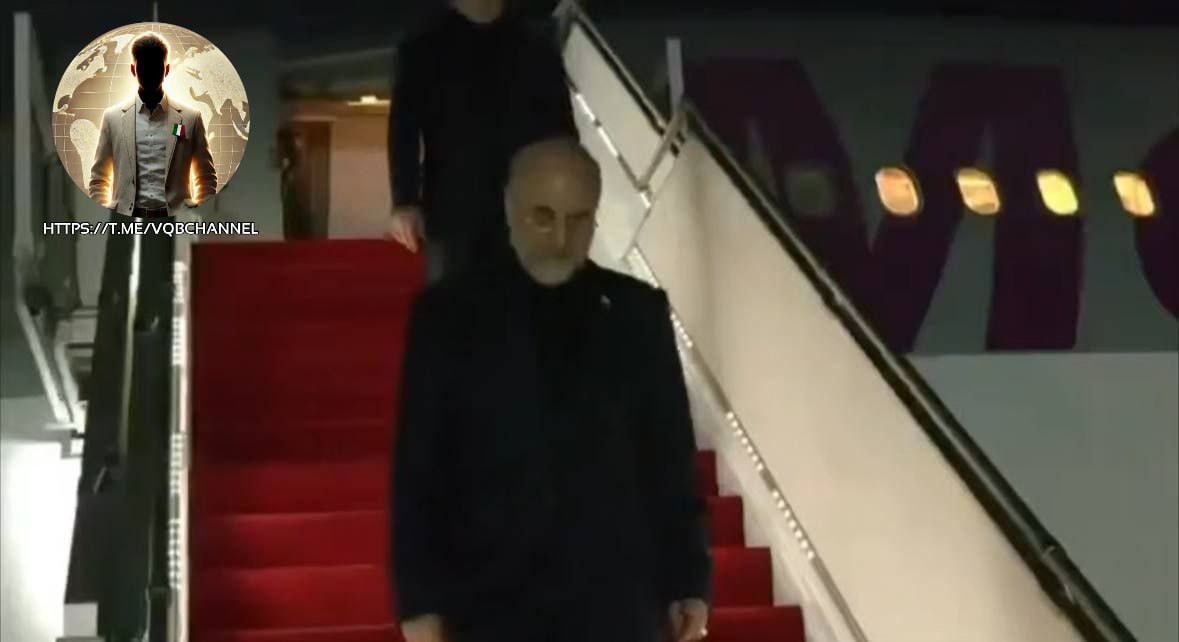 LadyAfro17's tweet photo. 10 aprile 2026, Iran - Pakistan
GHALIBAF ESCE PER PRIMO DALL'AEREO, SEGUITO DA ARAQCHI.
È chiaro chi è a capo di questa delegazione e chi è il nuovo 'uomo forte' dell'Iran.
#10aprile #11aprile #Pakistan
#Iran #Medioriente
#EurasiaNews
https://t.co/He7lFu6DBD https://t.co/M1XFEFiEn1