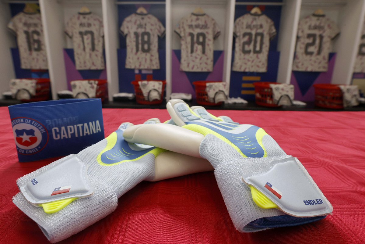 Selección Chilena tweet media