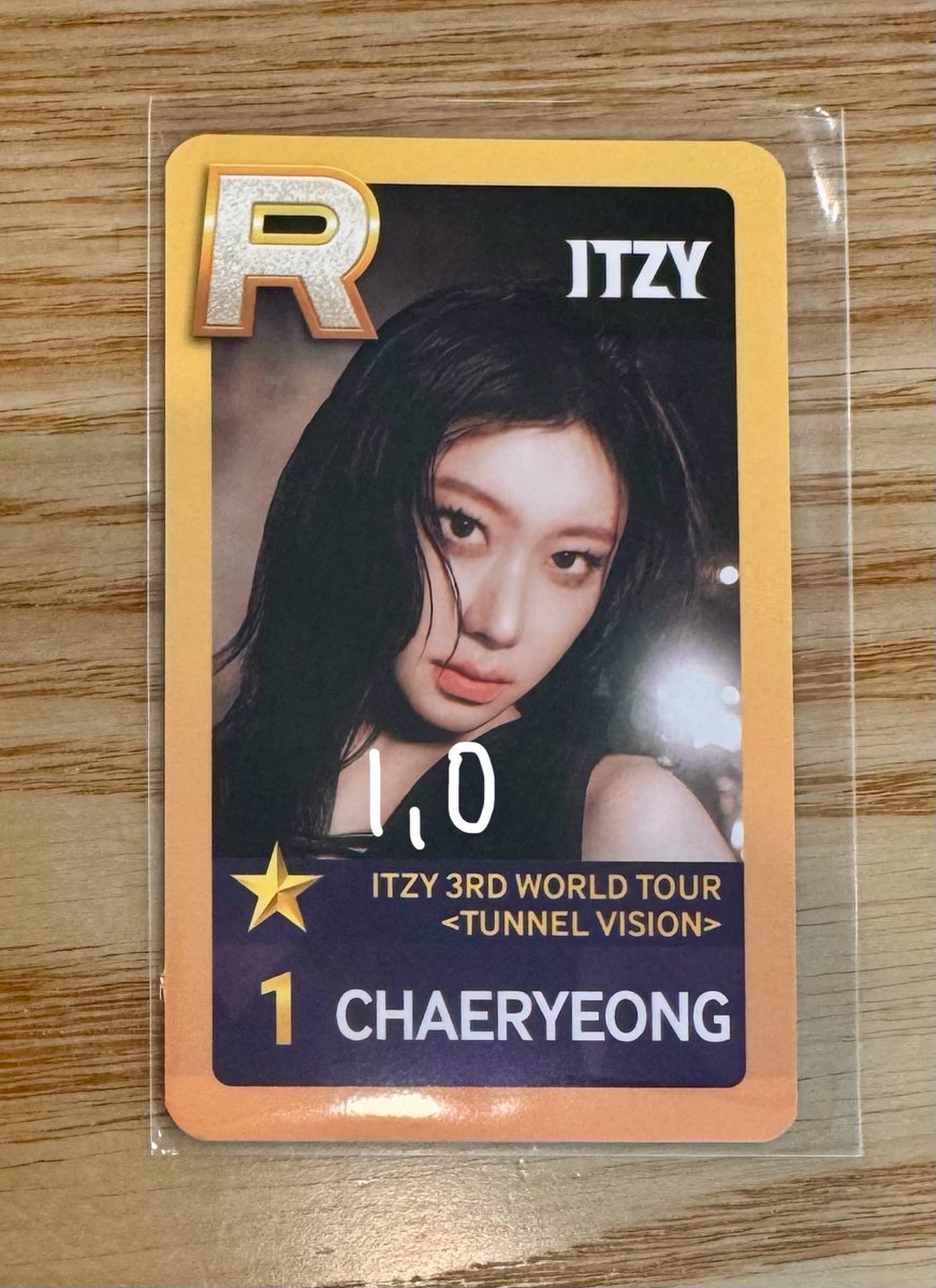 있지 터널비전 콘서트 입장 포카 포토카드 양도 fan club booth official midzy 팬클럽 부스 

1일차 첫콘 믿지존 poca set 3.5

슈스제 미션 인증 채령 1.0

open.kakao.com/o/sRAMrAnf
오픈채팅 주세요

yeji lia ryujin chaeryeong yuna itzy 예지 류진 채령 유나 리아