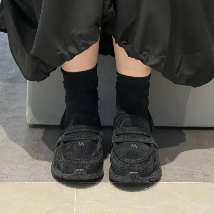 kutsu__________'s tweet image. やっぱりスニーカーローファーはNew balanceの形がドンピシャで好みだな…

U1906LNT New Balance