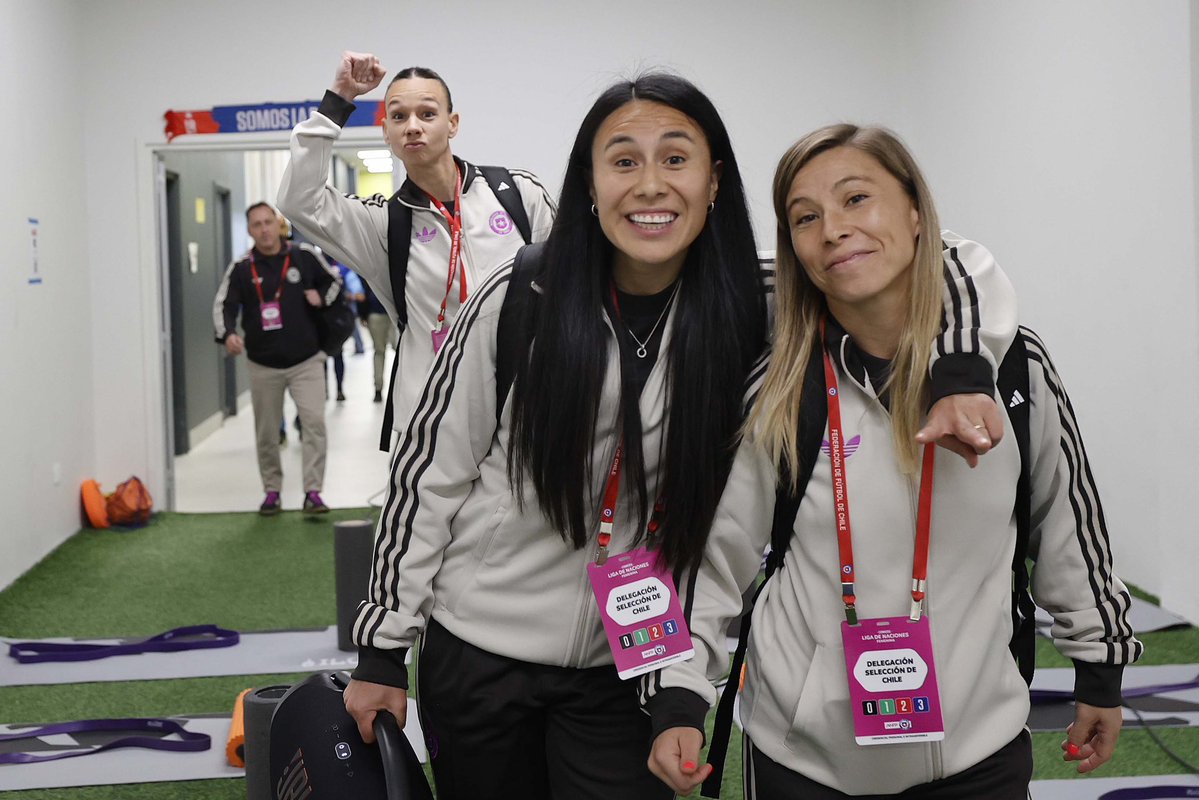 Selección Chilena tweet media