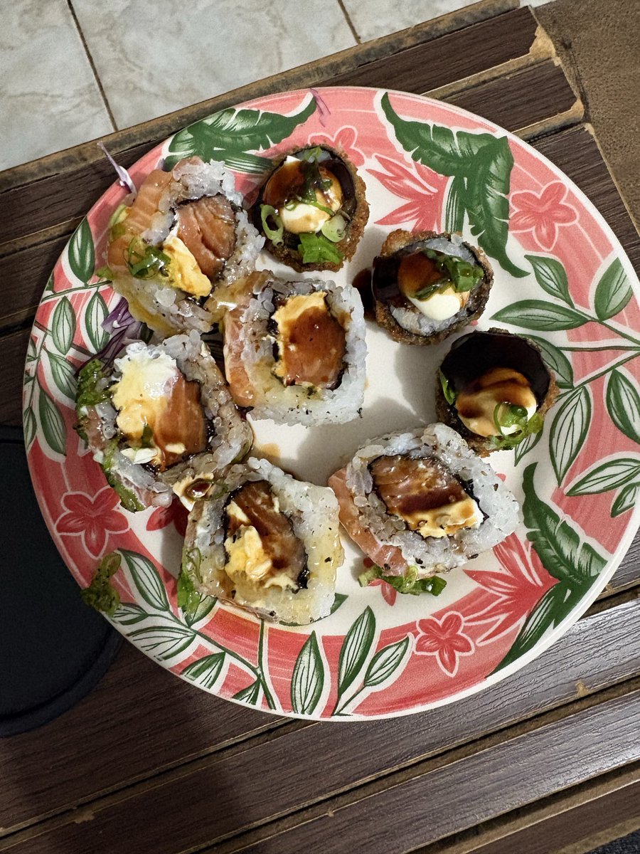 Trix🩰 (4/8) tweet media