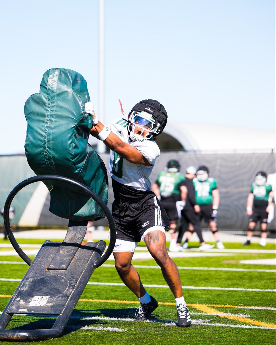 Cal Poly Football tweet media