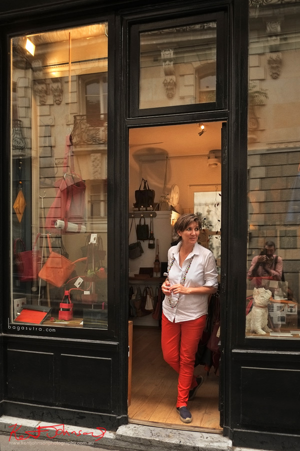 Catherine Loiret; French Individualism &amp; Luxury Leather on the Left Bank streetfashionsydney.blogspot.com/2017/09/cather…