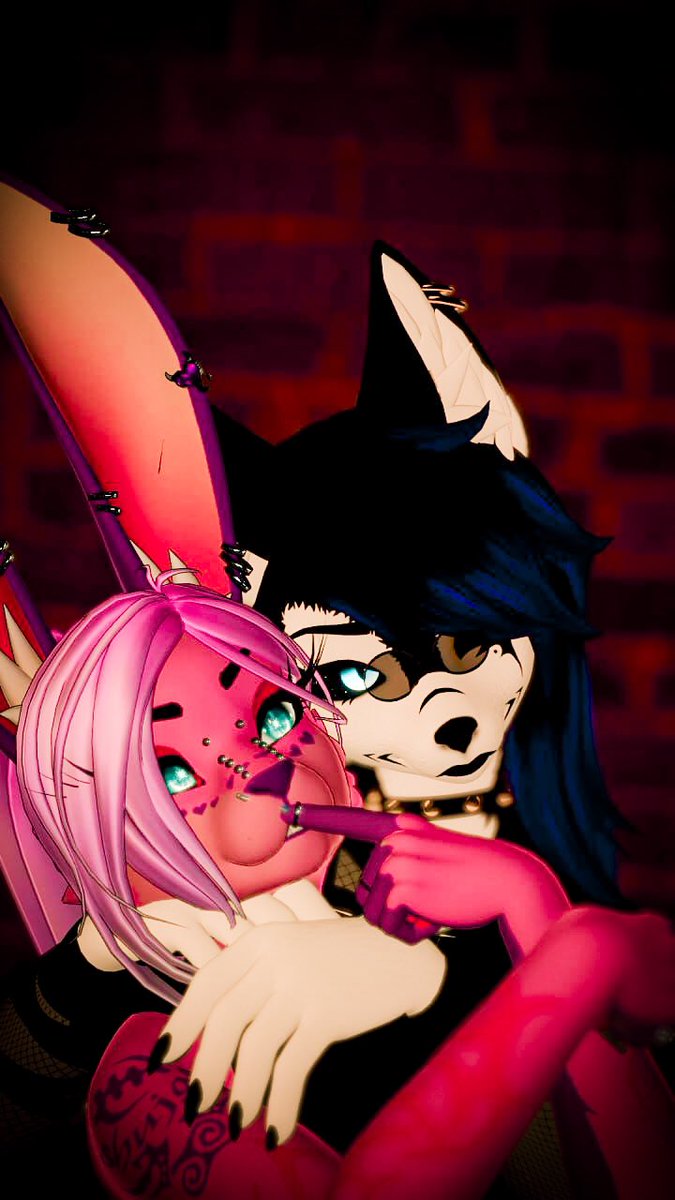 ColeHusky tweet media