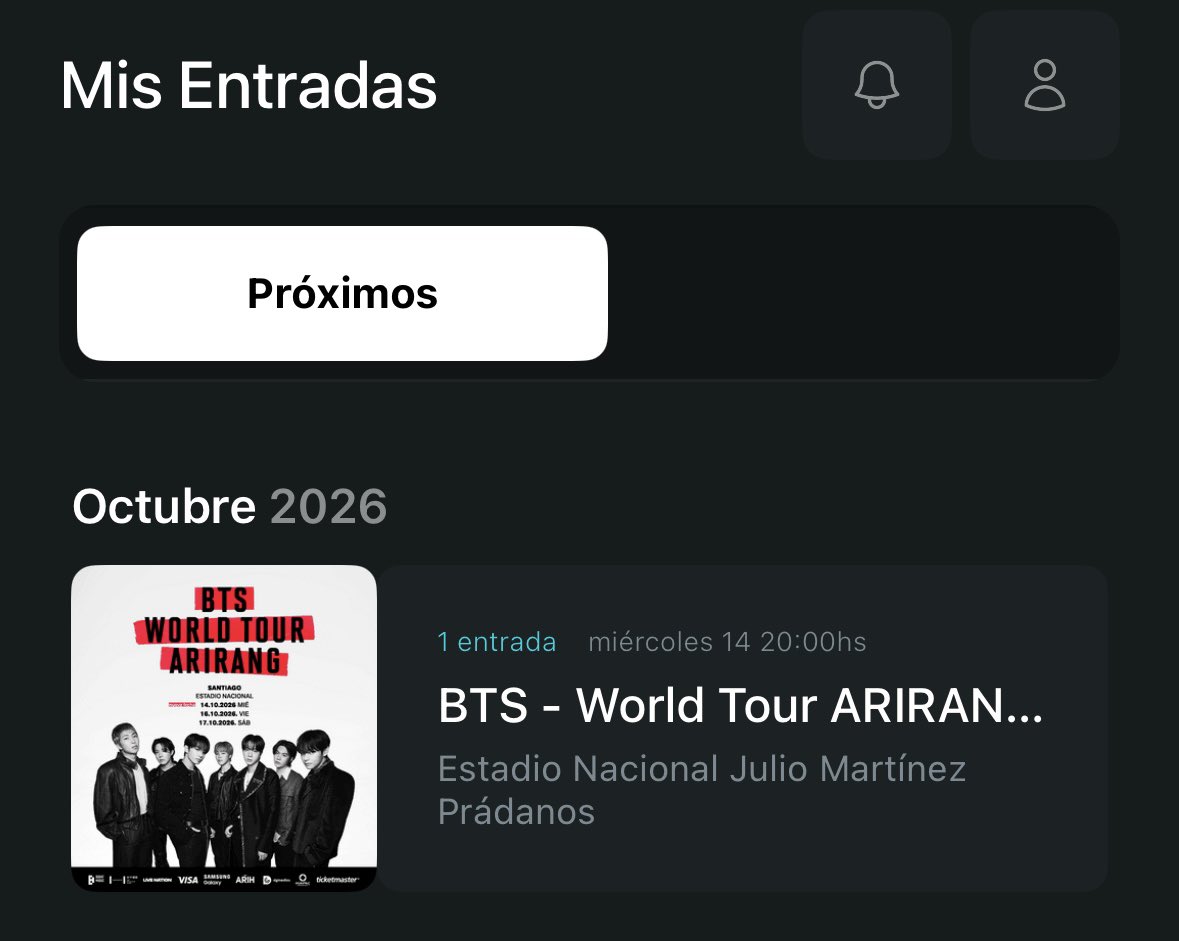 ggukthg's tweet photo. LO LOGRÉ MUTIS😭😭💜RECIÉN LO ESTOY ASIMILANDO, ME SALIÓ EL NÚMERO 300 EN LA FILA!!!! TE LO  JUROOO LLORE Y AHÍ SUPE QUE ESA ENTRADA ERA MÍA, DESPUÉS DE 10 AÑOS AQUÍ❤️‍🩹 https://t.co/htcHtPnr8o