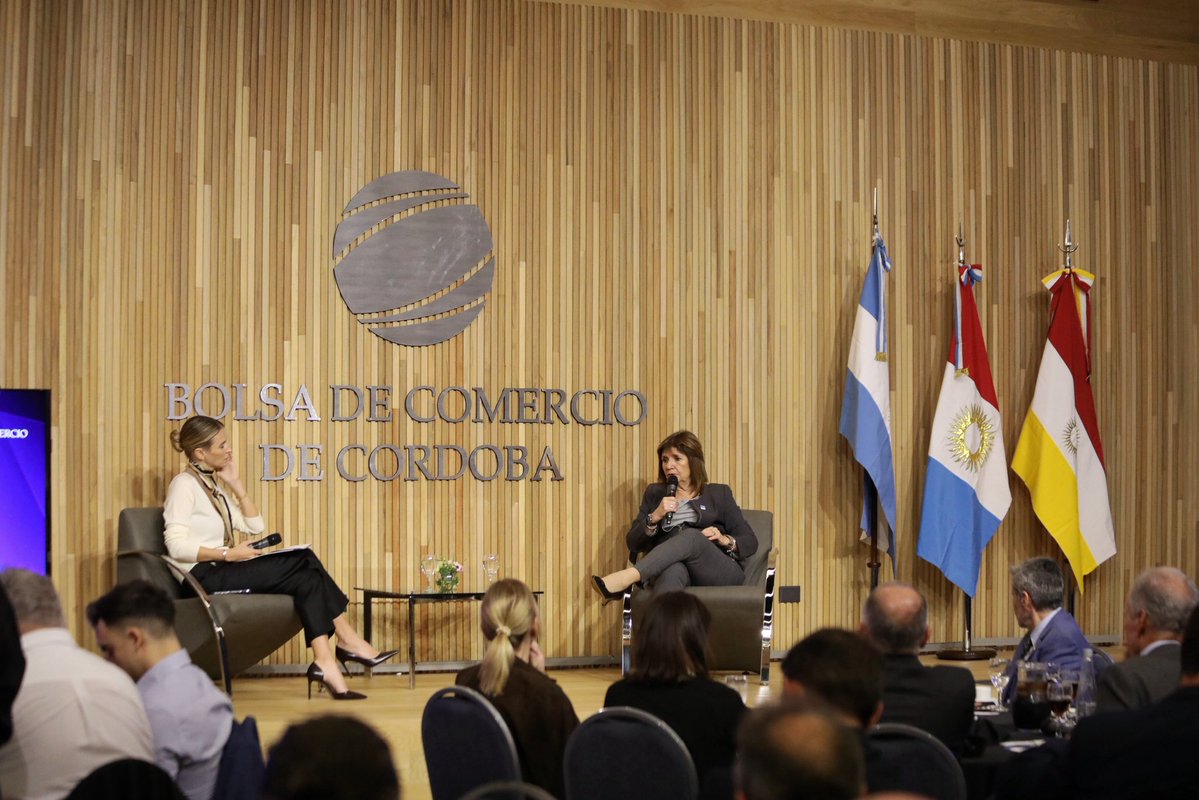 Patricia Bullrich tweet media