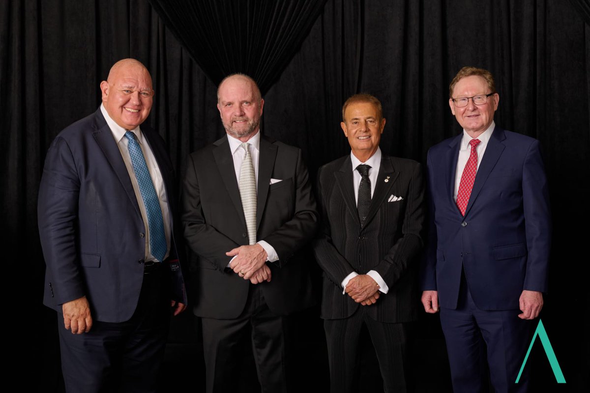 frankscarpitti's tweet image. Honoured to join @Arista_Homes ' 30-Year Legacy Gala — celebrating three decades of craftsmanship and community. 

A strong reminder that it’s the relationships behind the work that truly matter. 

Wishing CEO Michael DeGasperis and the team continued success.

#BuildingCommunity