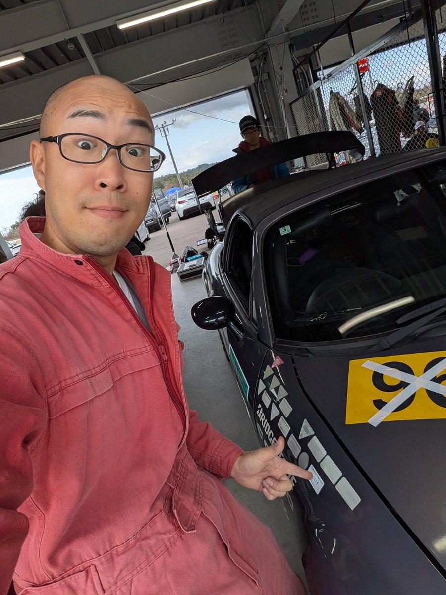 今日はマツ耐のピットクルー！
ゼッケン57
EMSCエンドレスロードスター

車検よし！

#EMSC96
#スポーツランドSUGO
#無給油耐久レース