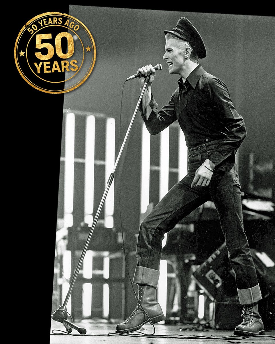 David Bowie Official tweet media