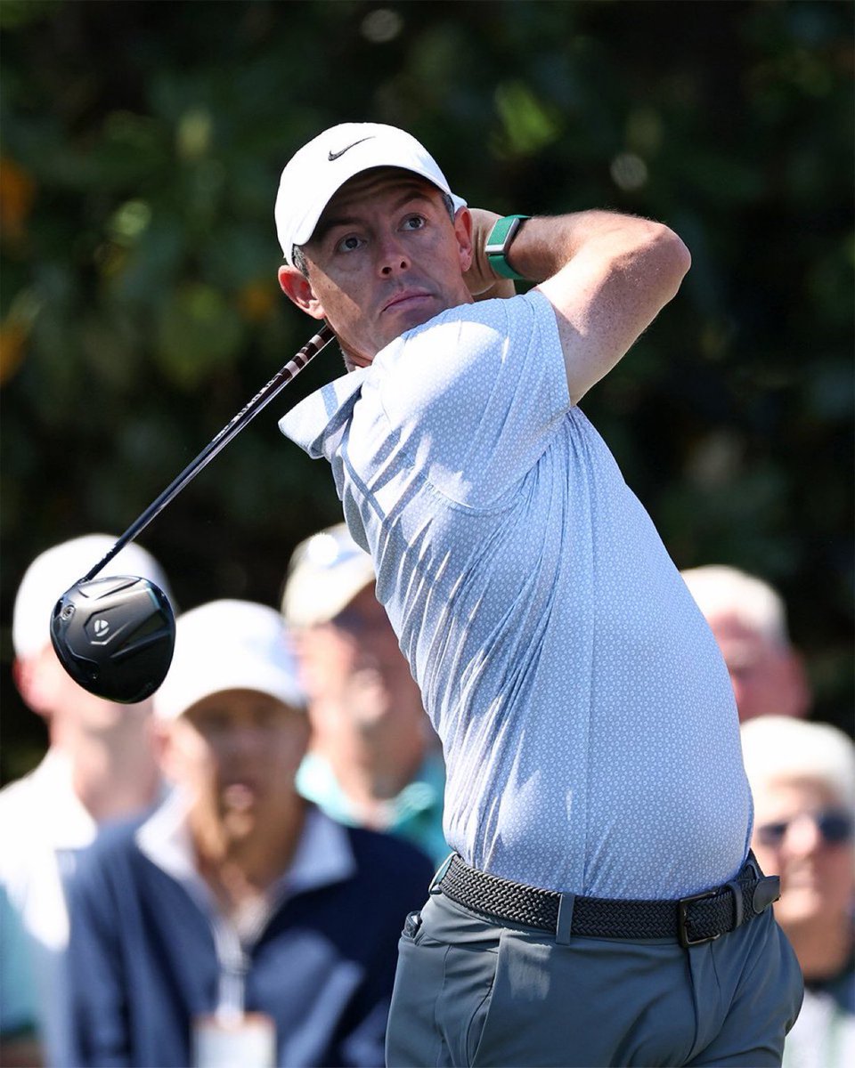 Pedal DOWN! 

<a href="/McIlroyRory/">Rory McIlroy</a> cards SIX birdies on the second nine en route to an electrifying round of 65 (-7). 

He'll take a six-shot lead (the largest 36-hole lead in the history of the tournament) into the weekend at The Masters! #Qi4D #TeamTaylorMade