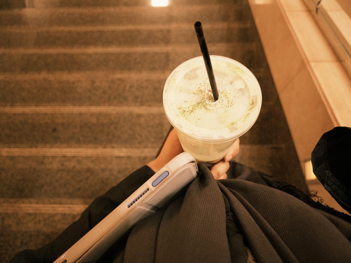 ヴァリ tweet media