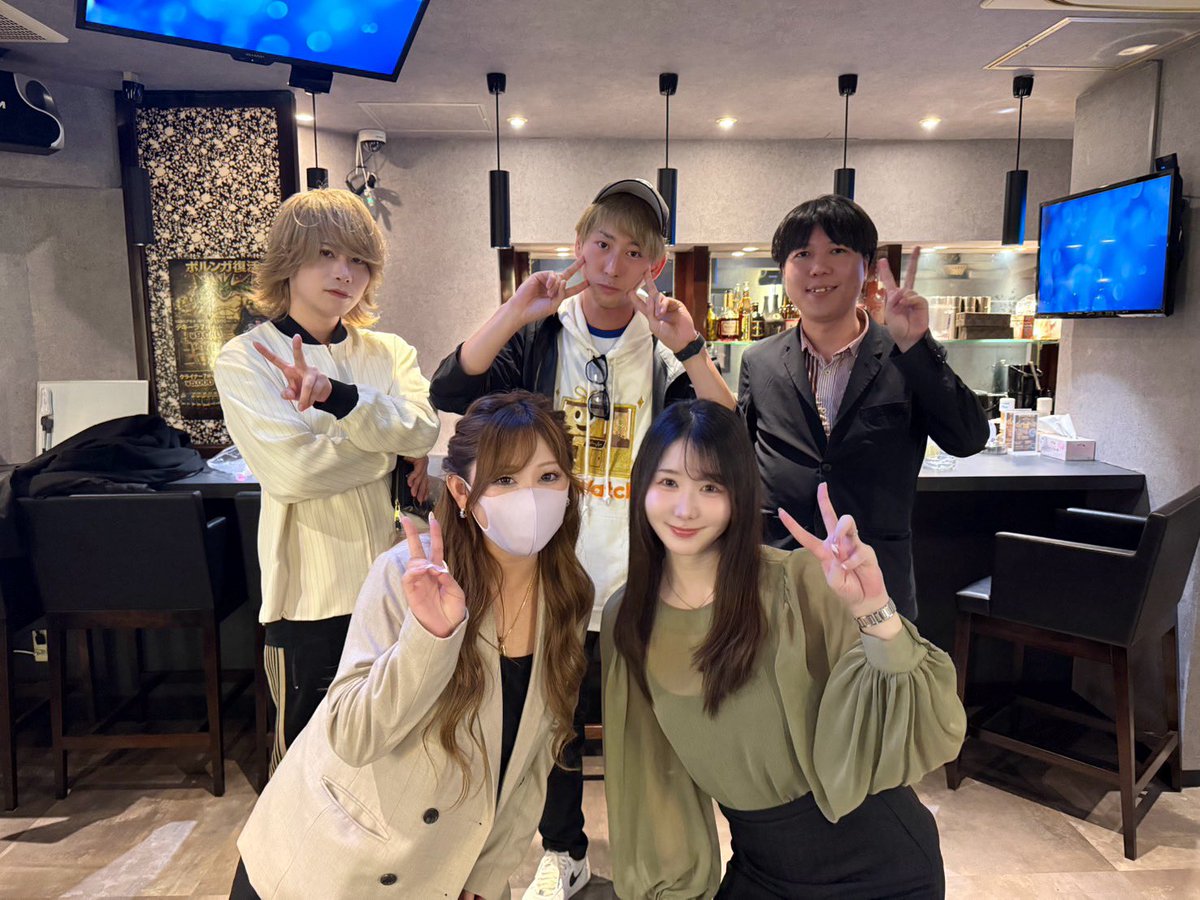 yDyD_tan's tweet photo. 最悪の世代同窓会、
ありがとうございました𛰙᭜𖫴𖫰𖫱𖫳𖫲𖫲𖫳𖫴𖫰𖫱꛰ ᭜𖫴𖫰𖫱𖫳𖫲𖫲𖫳𖫴𖫰𖫱꛰♥

企画してくれた優生くん、
本当にありがとう〜☺️❣️ https://t.co/vZteovU8w1