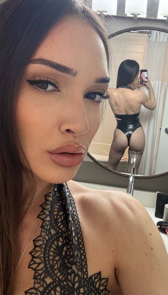 Alexxa Von Hell - Digital Medias tweet media