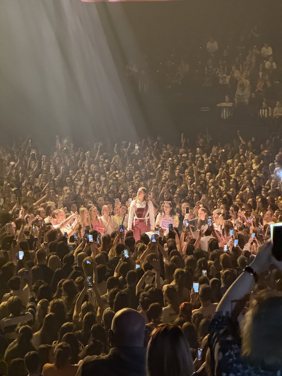 Justine 🫰🏻✨ tweet media