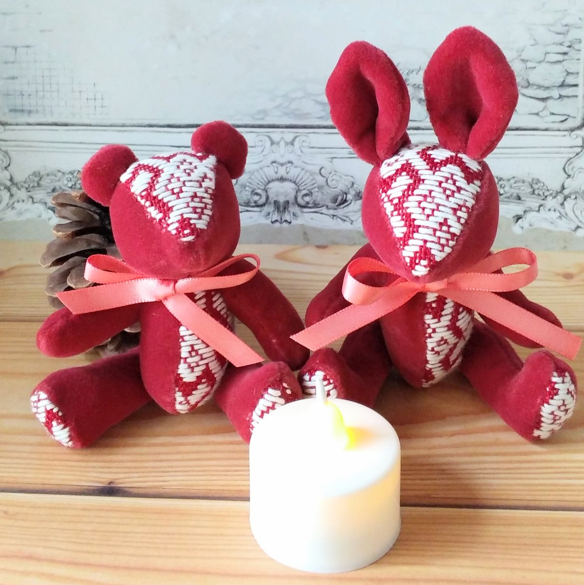 kurosuke3796's tweet image. こんな仕事できるよという #note 記事

1.ギフト・オリジナルキャラクターイメージ制作
2.こぎん刺し動物ぬいぐるみの広告等モデル
3.こぎん刺しを英語で紹介
等
詳細↓
こんな形で役に立てます、こぎん刺しのテディべア。（仕事募集）
note.com/koginbearstyle… 
#テディベア
#こぎん刺し