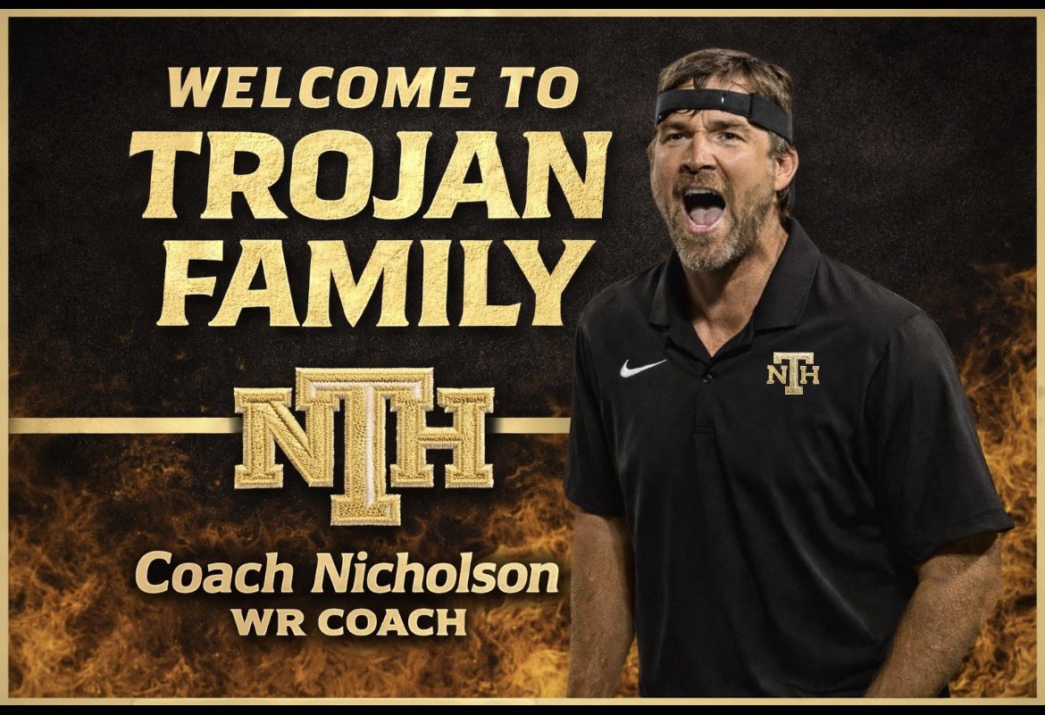 juniograham18's tweet photo. Congrats to one of the GOOD GUYS in The Coaching World! Coach you look great in Vegas Gold and Black , visor and boots! Loyalty =Royalty https://t.co/0yAXLeBlsb