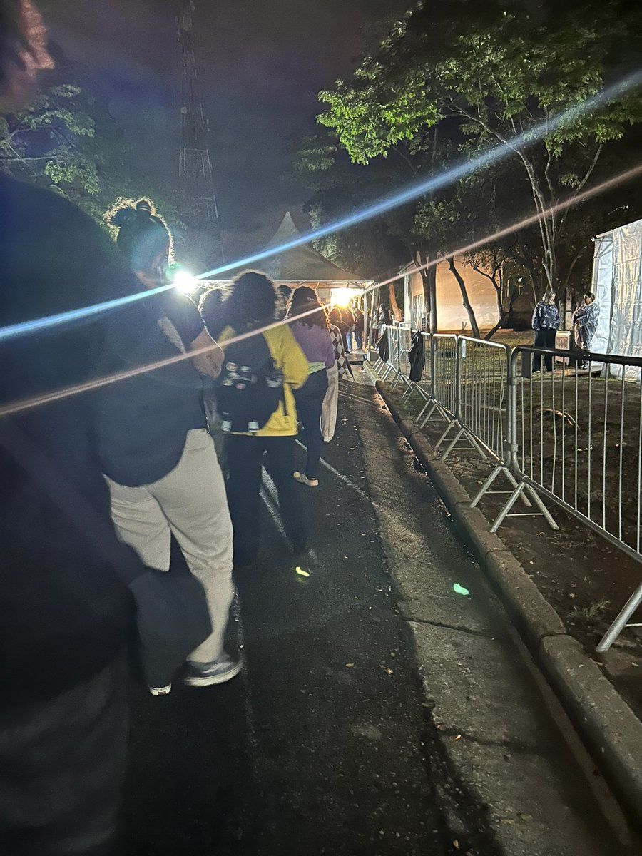 aghata VAI VER O BTS 🪭 tweet media