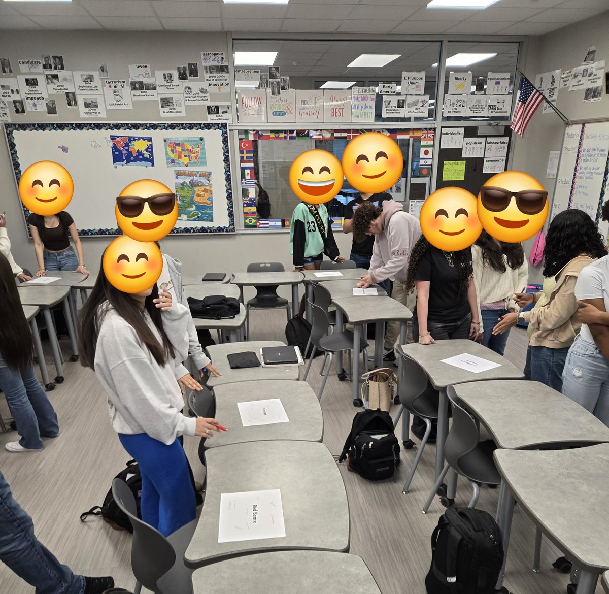 MrsLeeHistory's tweet image. 6 days til EOC! Working on focused listing and vocabulary pyramids from @lead4ward to get ready for USH STAAR #socialstudies #eocprep #reviewfun