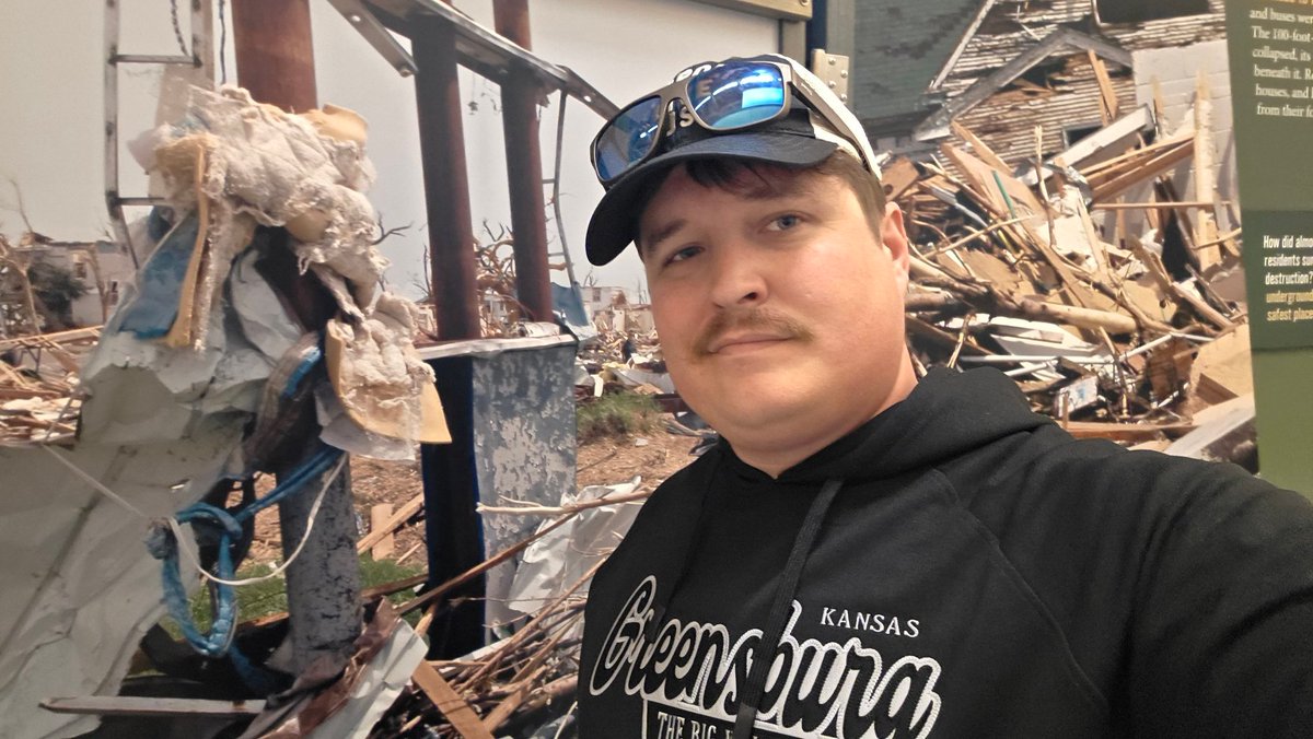 JonTheStormGuy's tweet image. Visited the Big Well Museum in Greensburg #Kansas today on the @TornadoCoaching tour