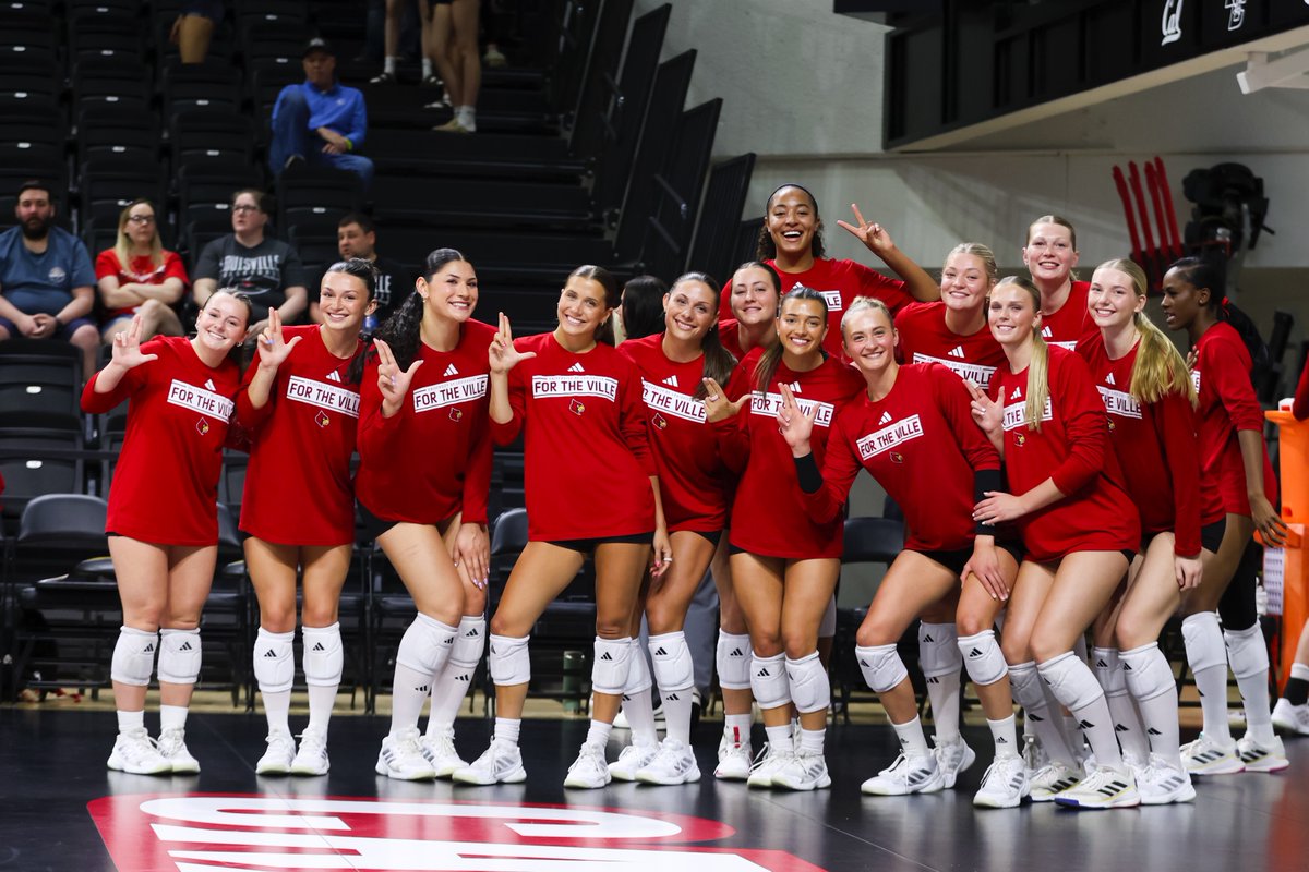 Louisville Volleyball tweet media