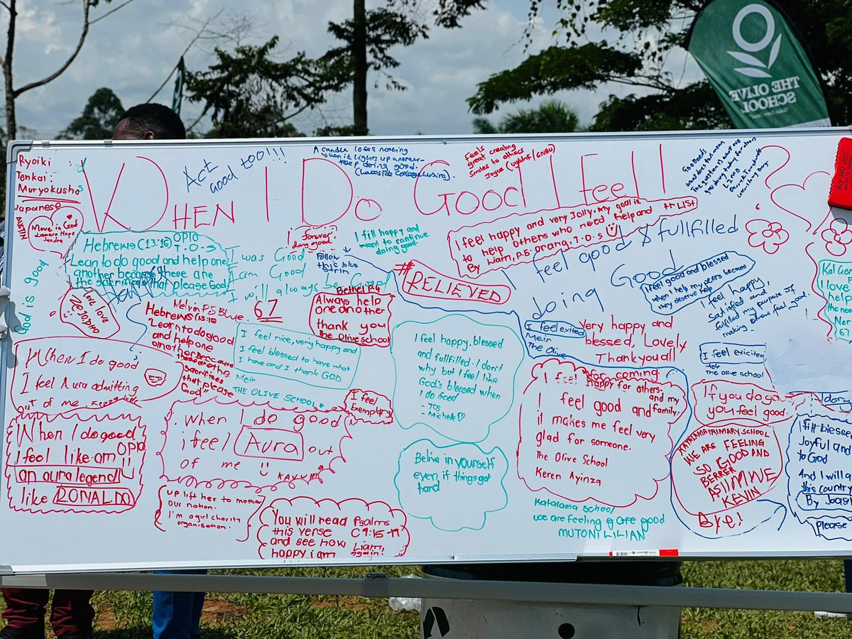 CivLegacy_F's tweet image. 🙌🏾Our ‘When I Do Good, I Feel…’ wall did NOT disappoint! From ‘powerful’ to ‘like a superstar,’ everyone had something to say. Turns out doing good feels really good!

#GoodDeedsDayUganda #DoGood #CommunitySpirit #ActsOfKindness