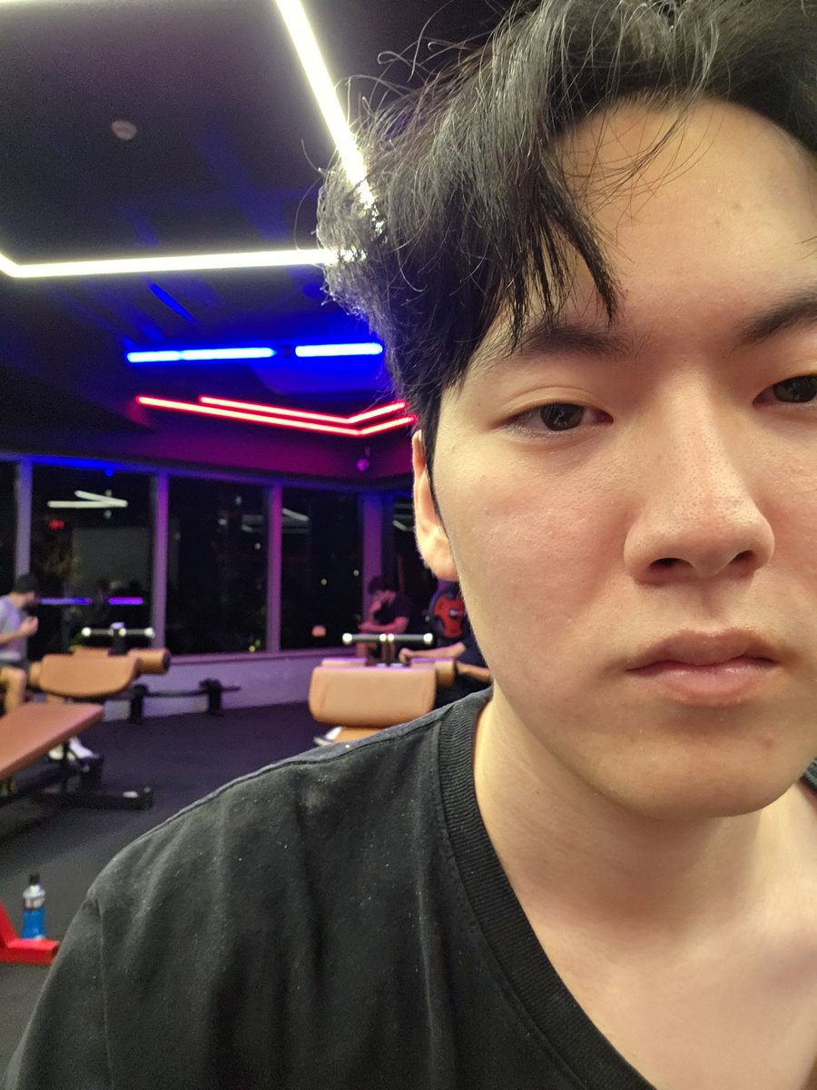 LOUD YOUNGJAE tweet media