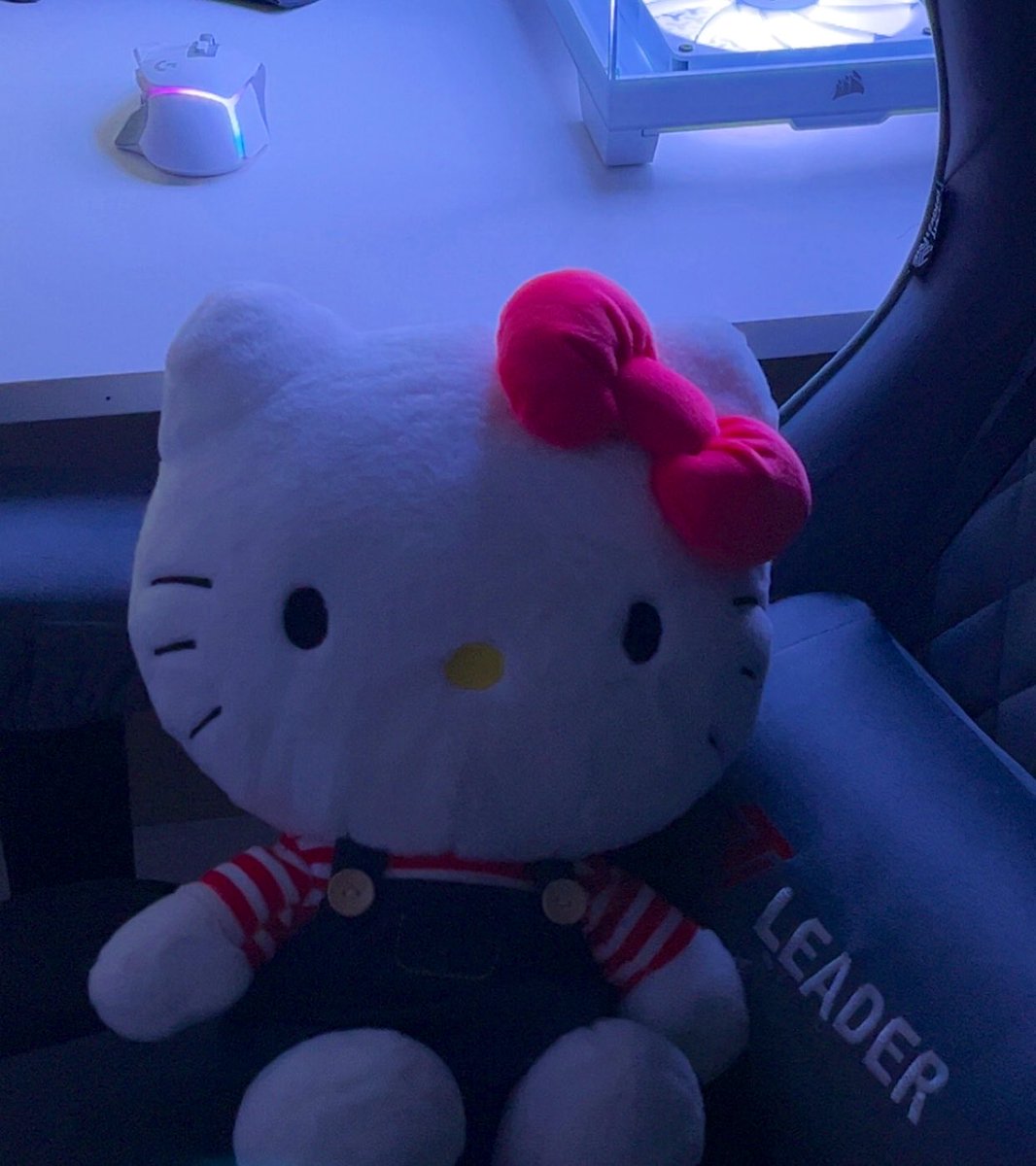 soxilx's tweet photo. 🪄🎀. https://t.co/geMqNXEtmY