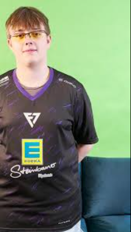 RaeonFnr tweet media