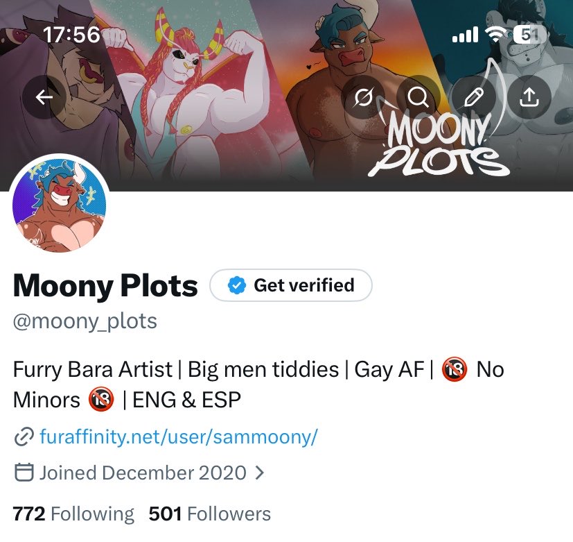 Everyone losing followers, meanwhile… I finally reached 500!!! :D

A small victory for the small artist C: