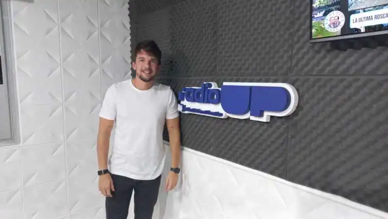 Radio Up 95.5 tweet media