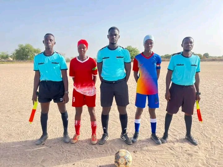 ChamRobinho's tweet photo. We're into the third division, congratulations girls,the journey wasn't easy but Alhamdulilah https://t.co/aZzdhyY8KX