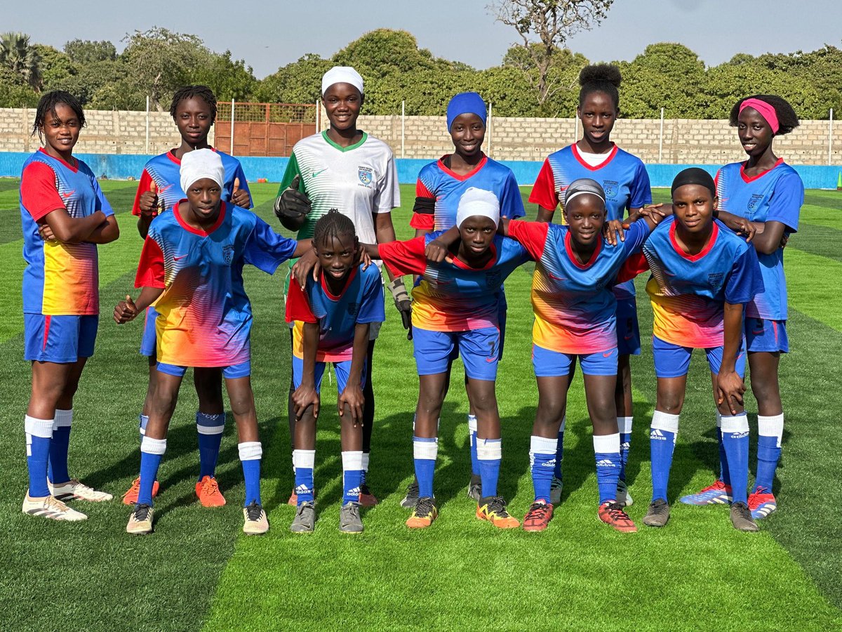ChamRobinho's tweet photo. We're into the third division, congratulations girls,the journey wasn't easy but Alhamdulilah https://t.co/aZzdhyY8KX