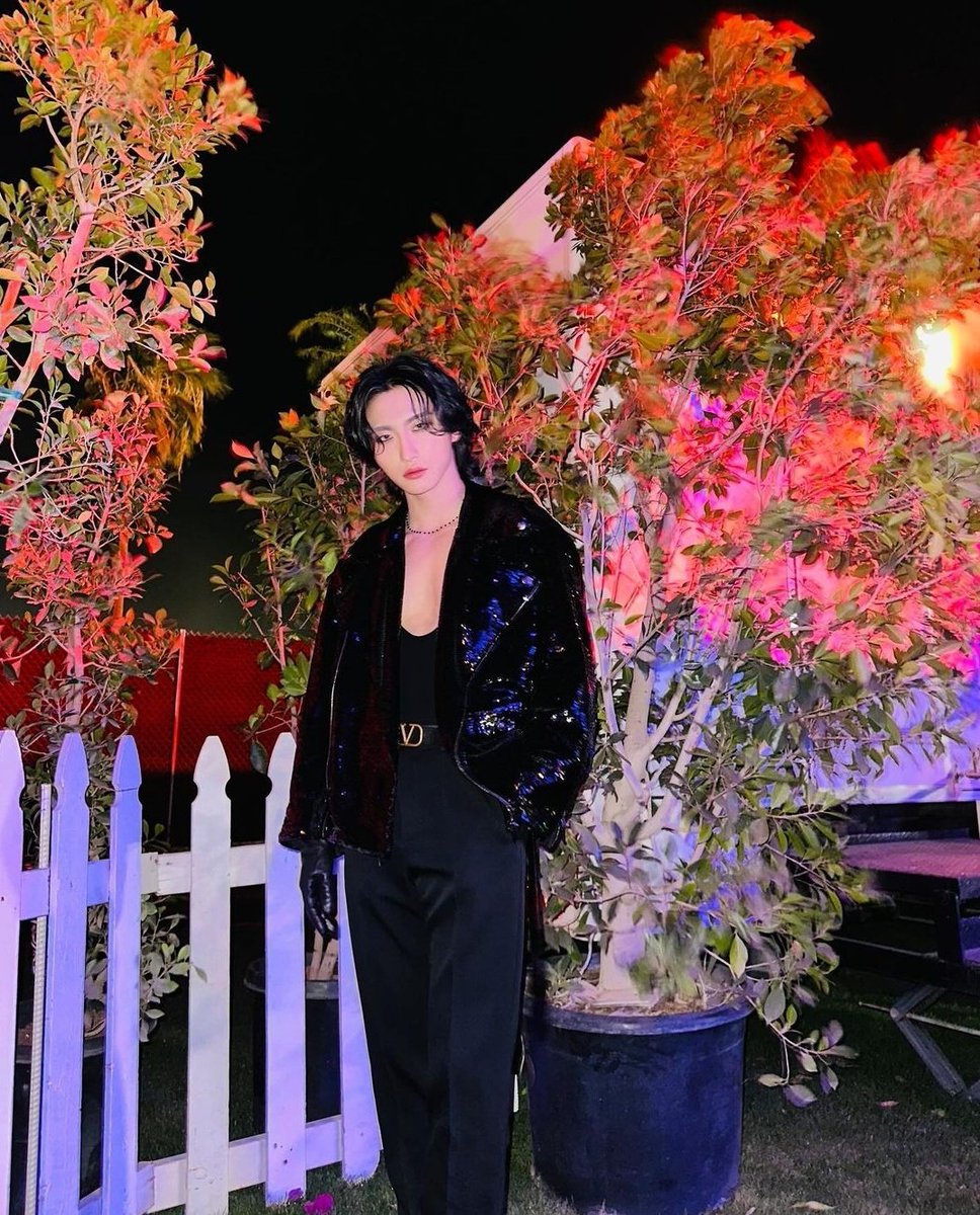 Star✨️(new account) tweet media