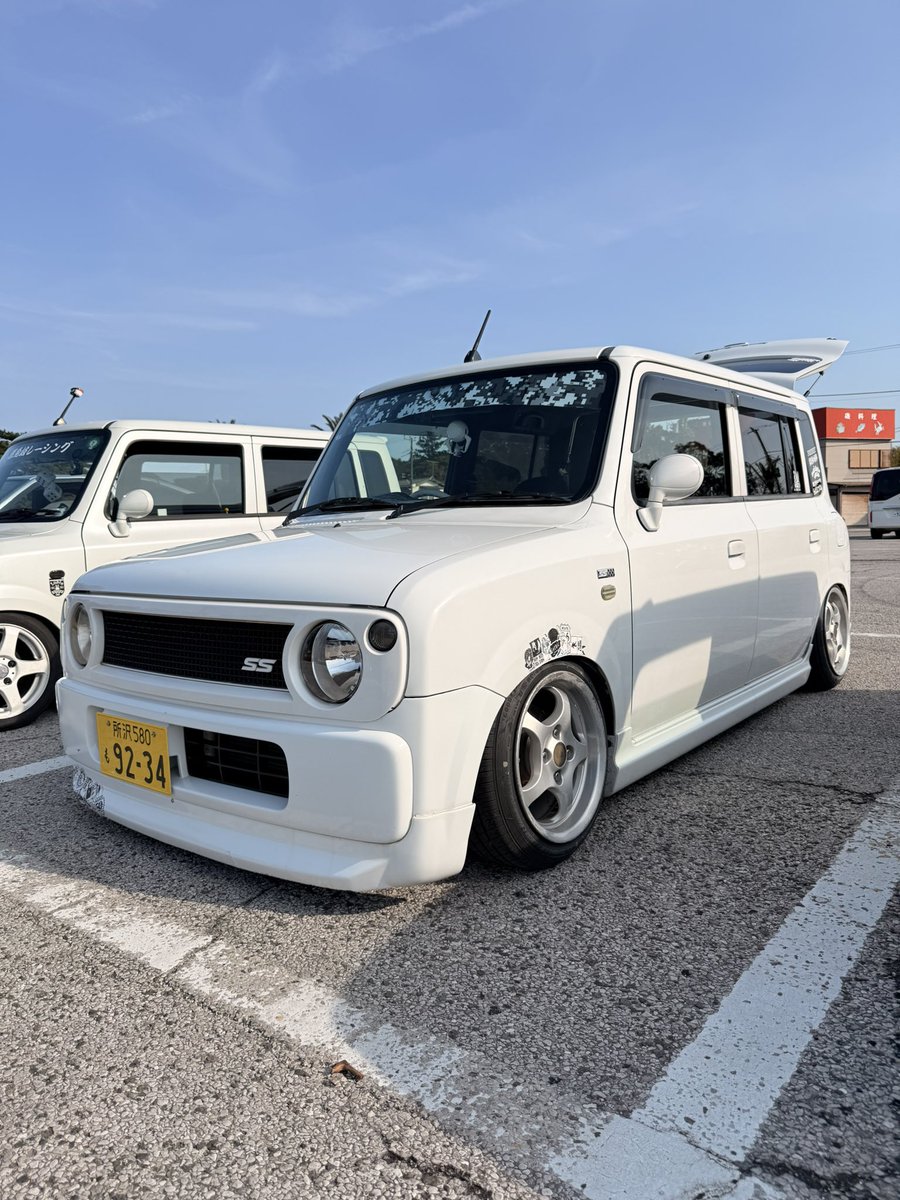 kakumelapin tweet media