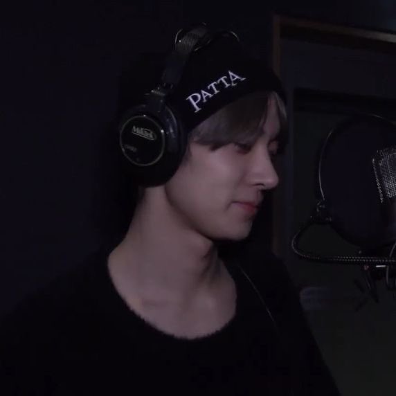 𝒿♡𝓈𝓈𝓎🪽ྀི ⊹ ۪ ݁ tweet media