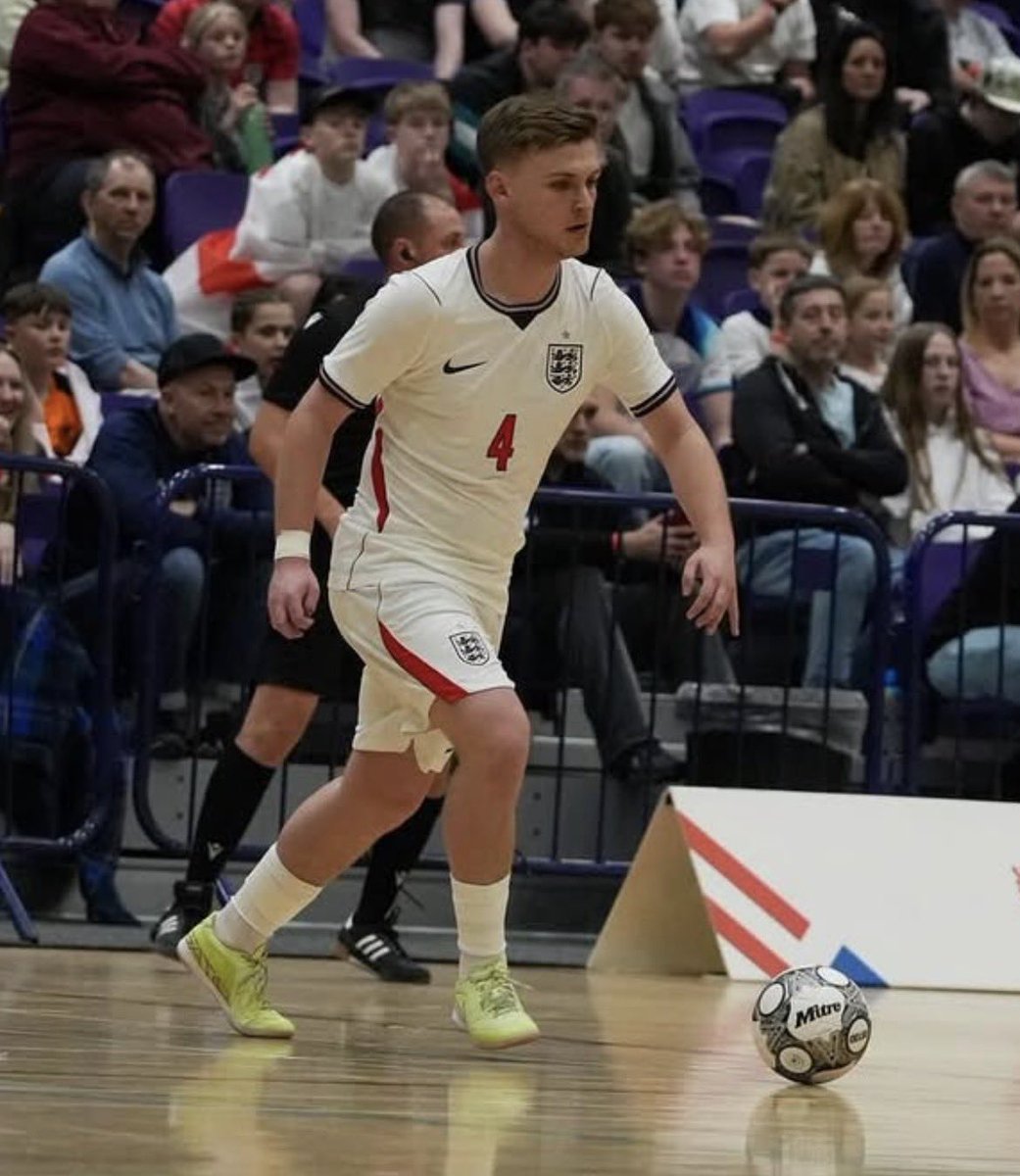 sharonb265's tweet photo. What a week!! Absolutely gutted we didn’t qualify but so very proud of our young man &amp; every player, coach, manager &amp; organiser for giving everything. Hated seeing the sadness at the end but loved seeing the passion &amp; just how much it mattered. Onwards &amp; upwards…@EnglandFutsal https://t.co/Mj21qqaul1