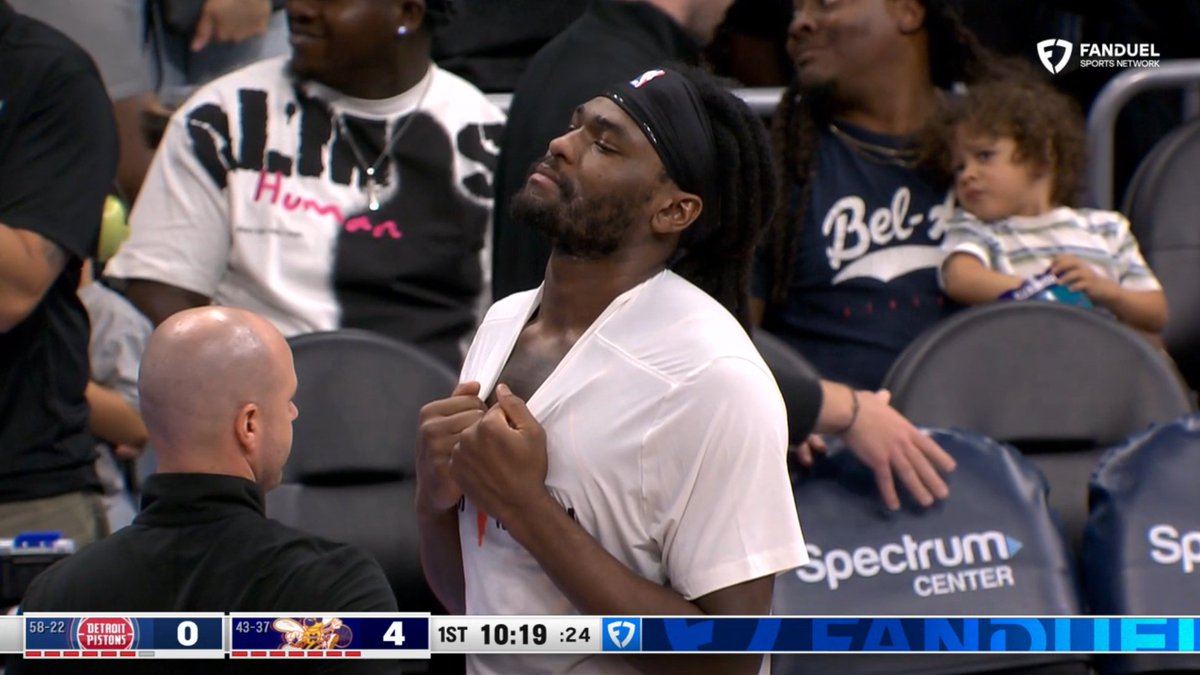 HornetsReddit's tweet photo. @1highlyeducated He looks ready for another. https://t.co/MMFjPOrEOO