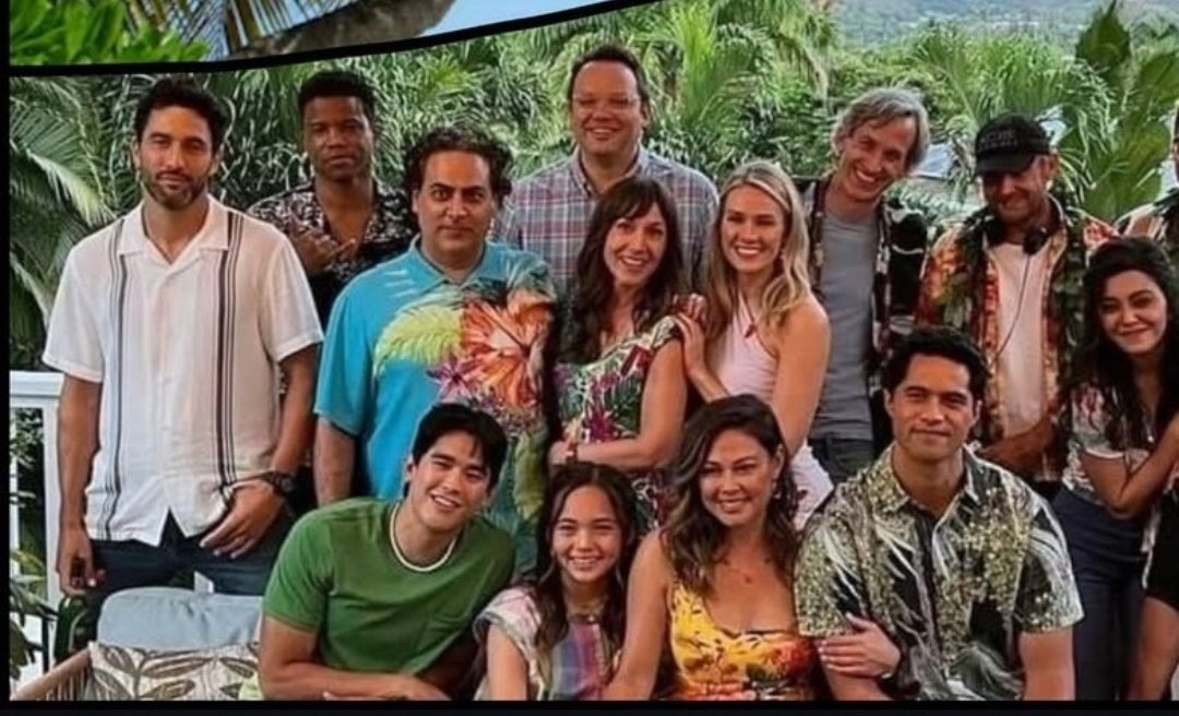 shannon_hausen's tweet photo. #ThisIsOurTime Tomorrow is never guaranteed #NCISHawaii is about love and family it taught us to love deeper,laugh louder appreciate the little things in life and to hold our loved ones a little bit tighter #SaveNCISHawaii some things are worth fighting for and our show is. https://t.co/hicxWS6Esp