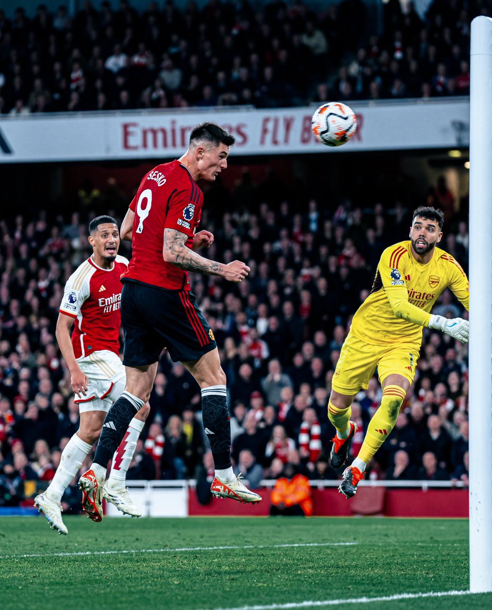 Unique_utd tweet media