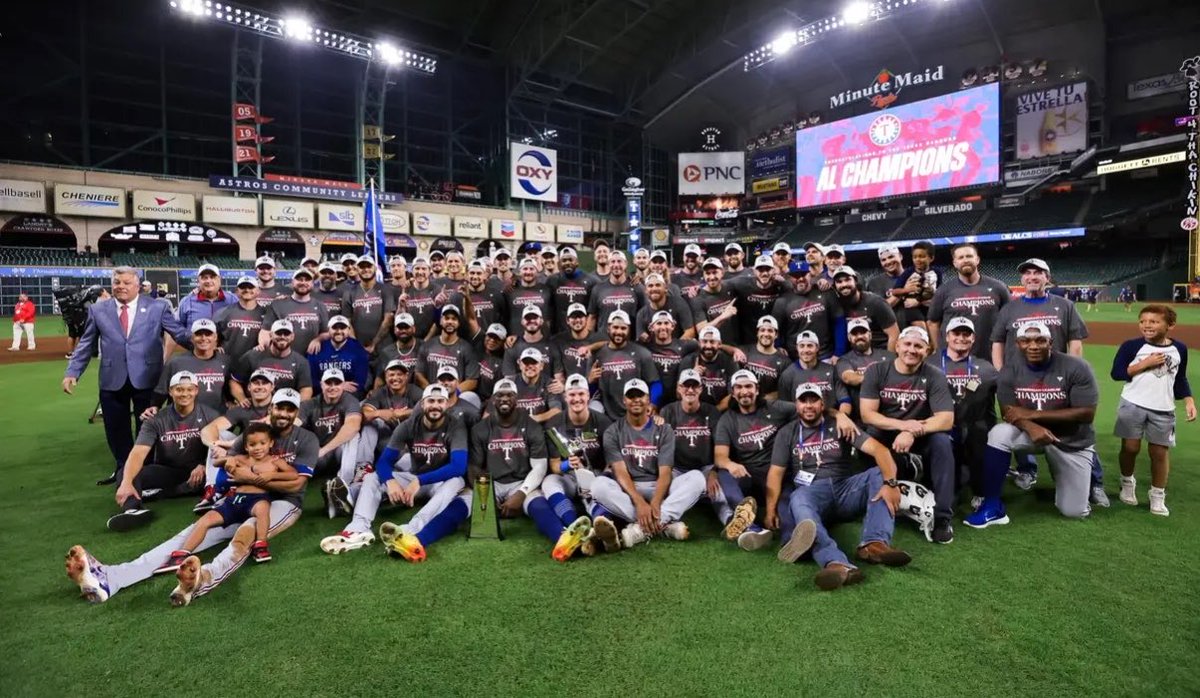 SeagerNukes tweet media