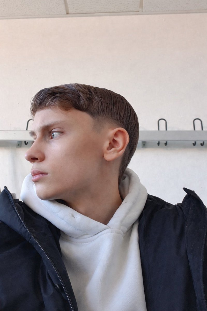 RaeonFnr tweet media