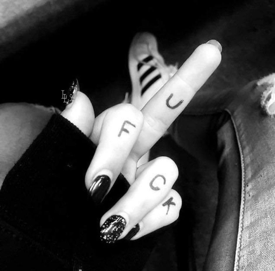 Tenebris Lilly tweet media