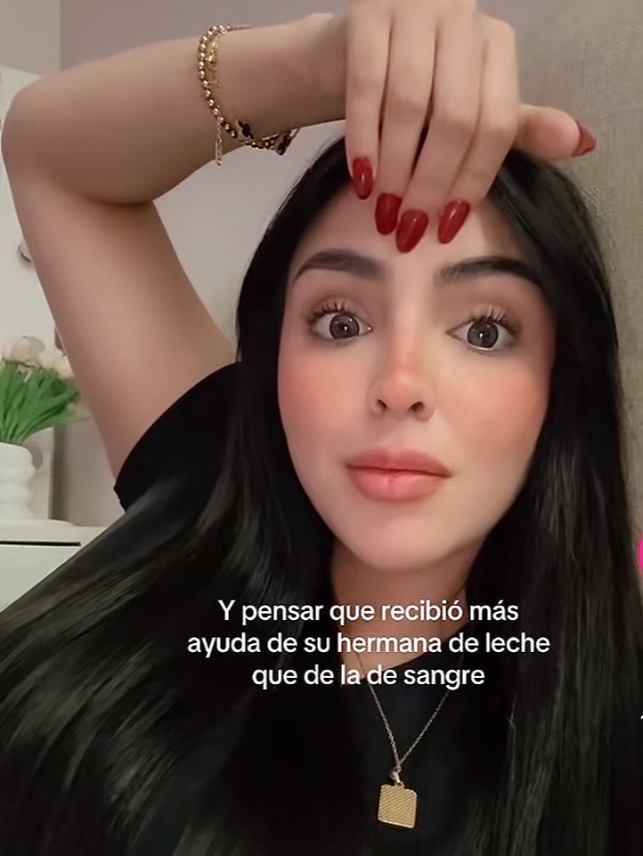 EveOs10's tweet photo. Amigas grité 😭 https://t.co/4w1WHfX96X