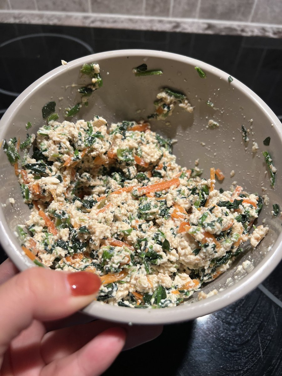 𝑎𝑘𝑟🐣 tweet media