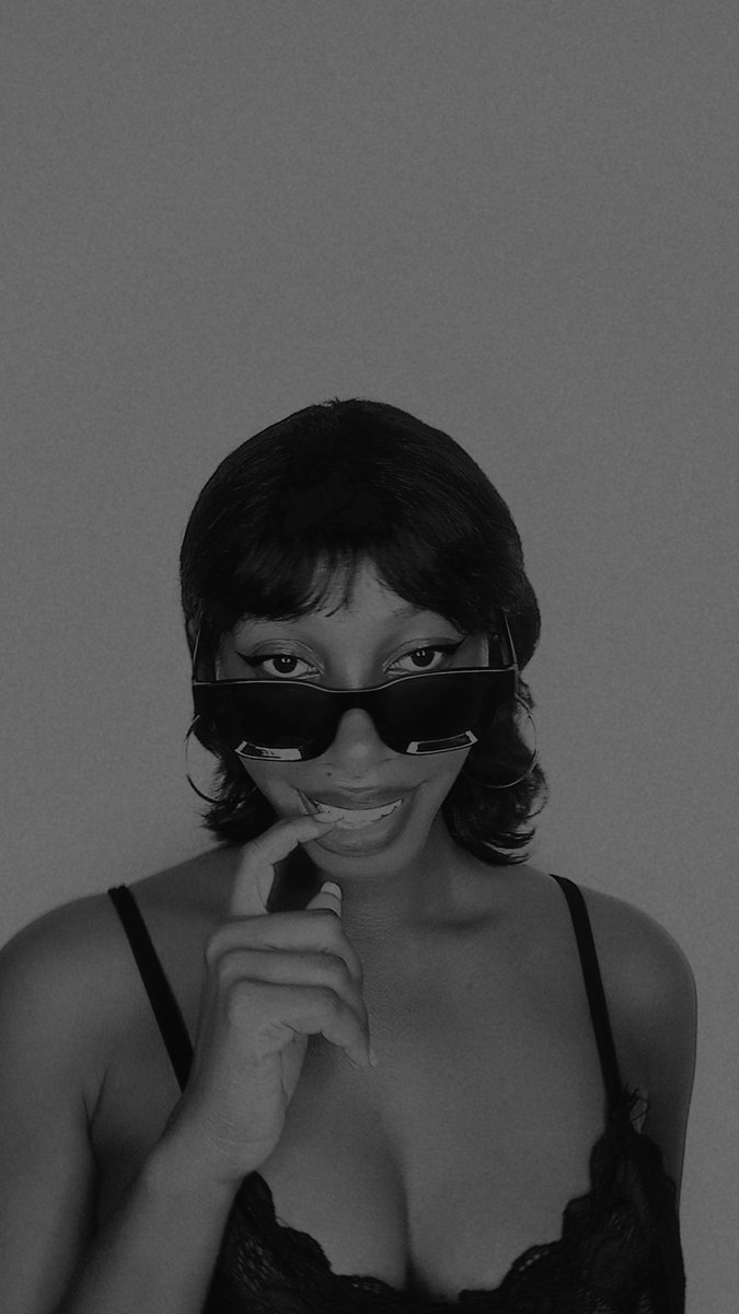 Aina🦋✨ tweet media