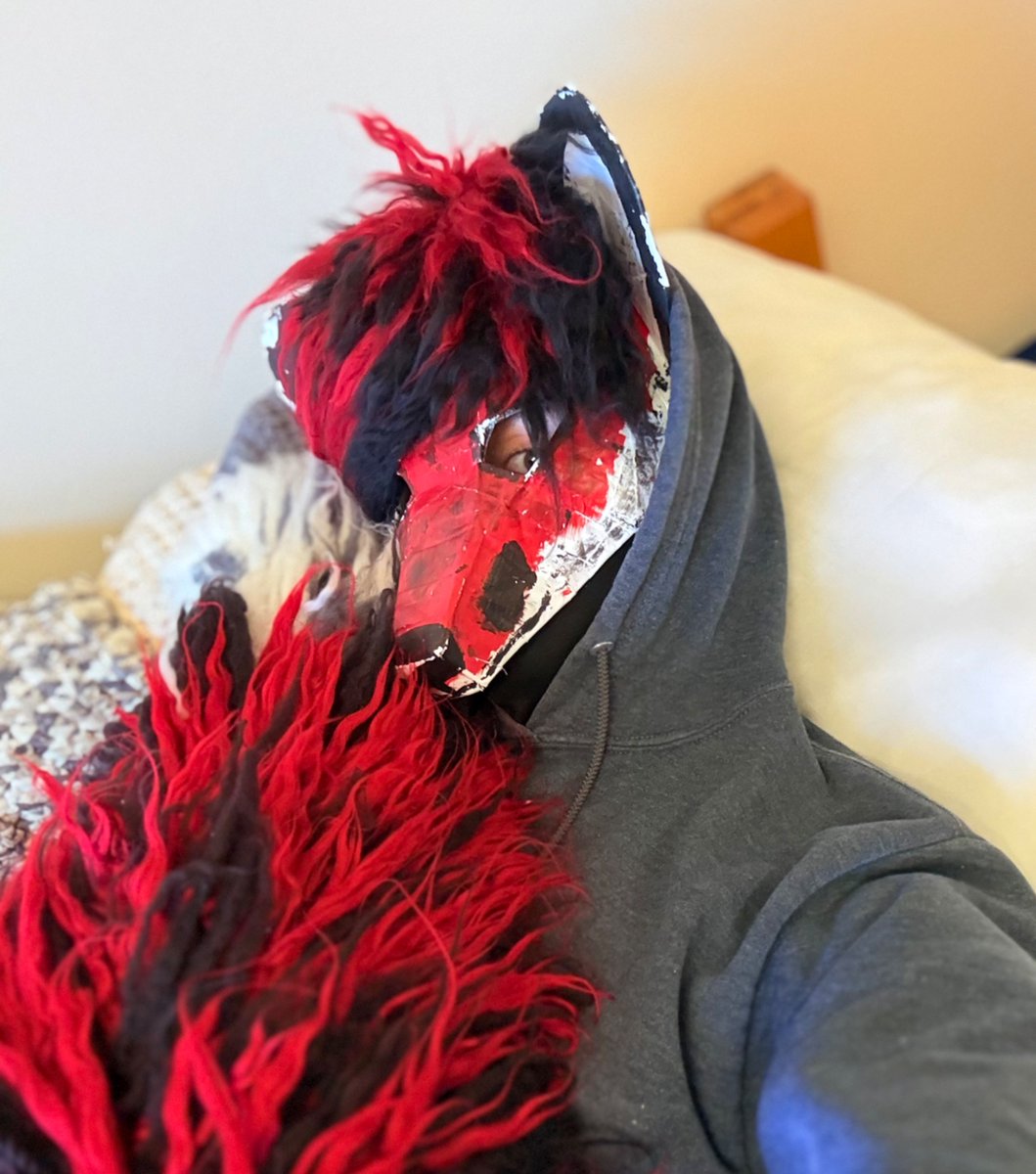 FauxPasFoxMedia tweet media