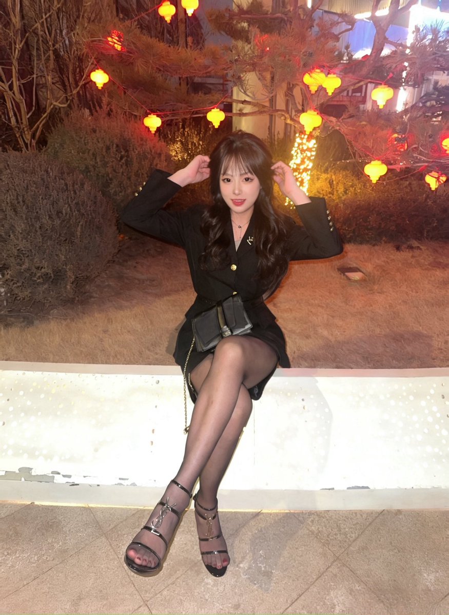 CDnini_'s tweet photo. 爱我吗 #人妖 #ts https://t.co/nB0cGl4Ts5